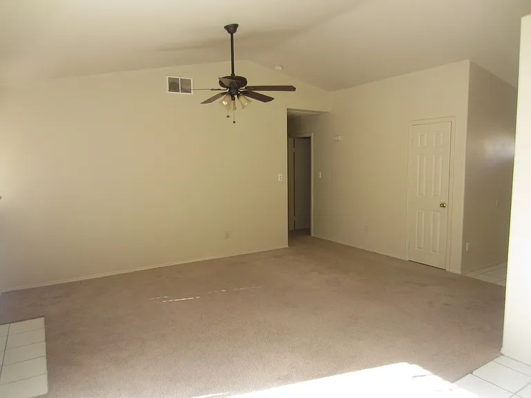 8915 Mendocino Dr — Photo 6