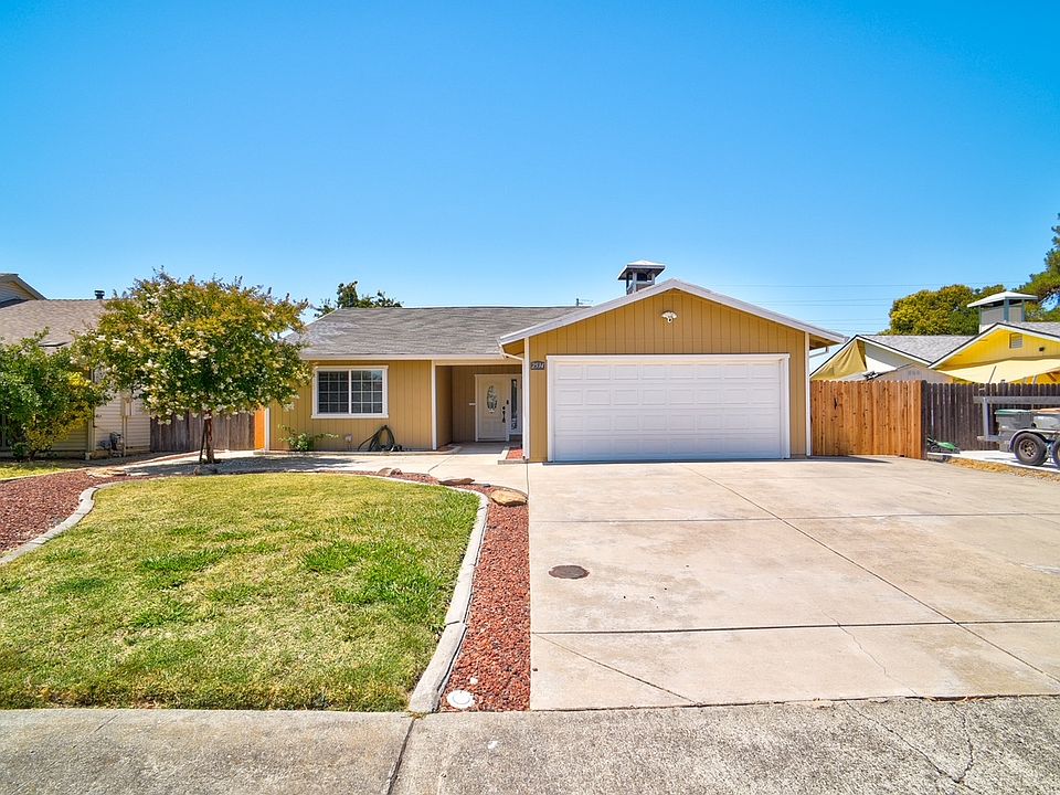 1st image of 2534 Jacquelyn Ln