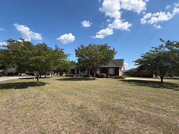 4th image of 1205 Malone Dr