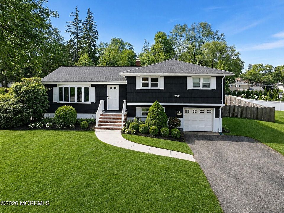 1st image of 22 Tuxedo Drive