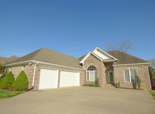 618 Cherry Hill Pkwy, Mount Washington, KY 40047