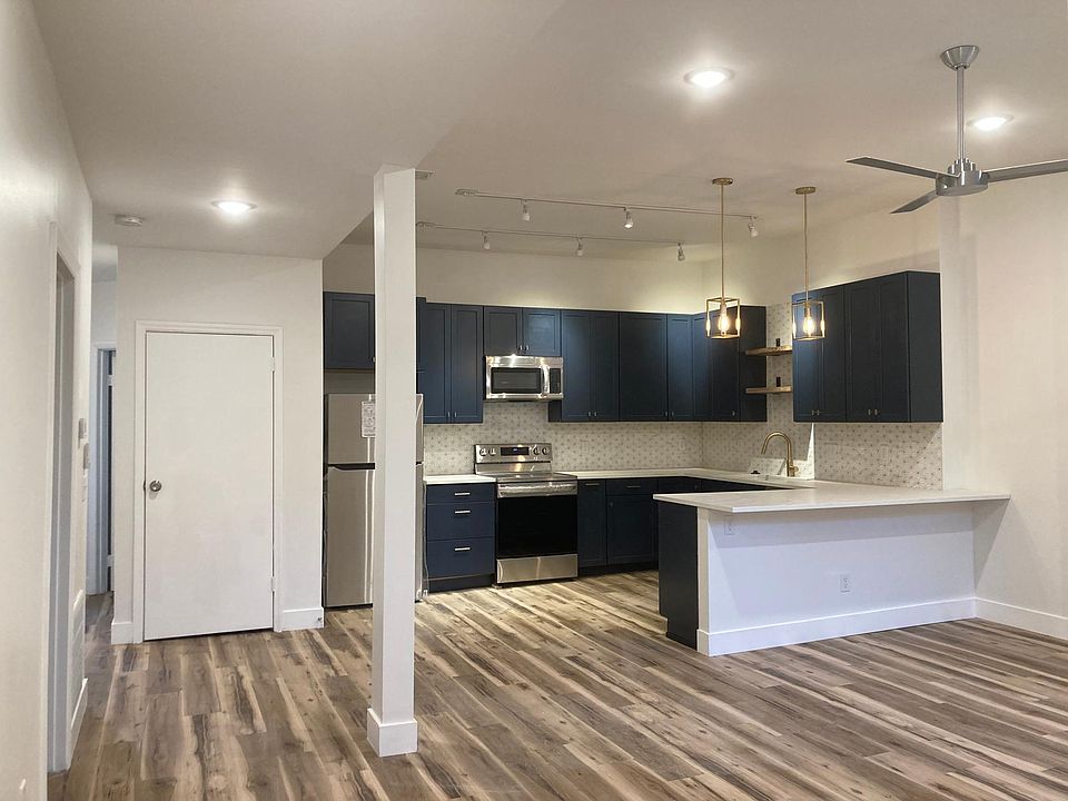 1st image of 1827 Campbell St #1-2-3