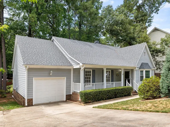 2713 Hiking Trl, Raleigh, NC 27615