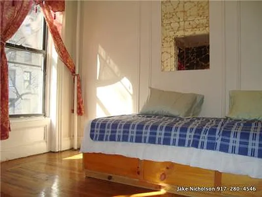 Rented by R New York | media 20