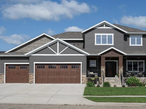 5312 Basalt Dr, Bismarck, ND 58503