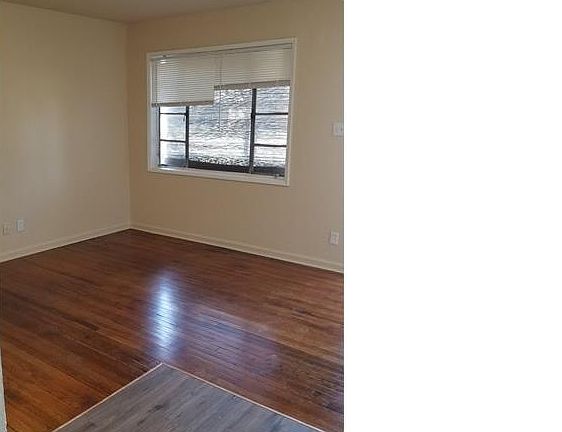 3rd image of 2714 Duncan Dr Unit A