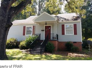 1019 McKimmon Rd, Fayetteville, NC 28303