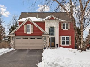 9480 Tyne Ln, Inver Grove Heights, MN 55077