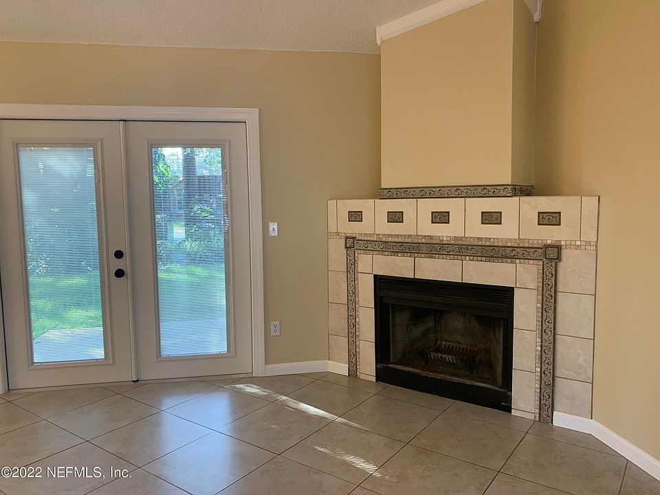 2nd image of 2202 FAIRWAY VILLAS Lane S