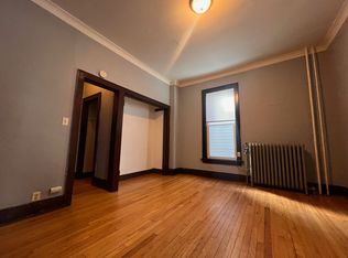 1604 E Kane Pl APT 8, Milwaukee, WI 53202