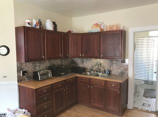 1926 N Warren Ave, Milwaukee, WI 53202