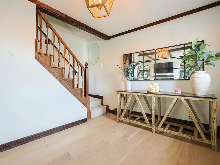115 Charger St — Photo 11