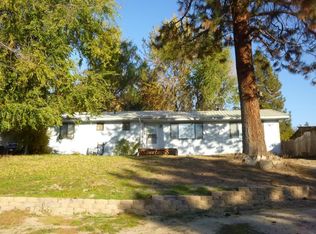 1483 College Ln, Kettle Falls, WA 99141