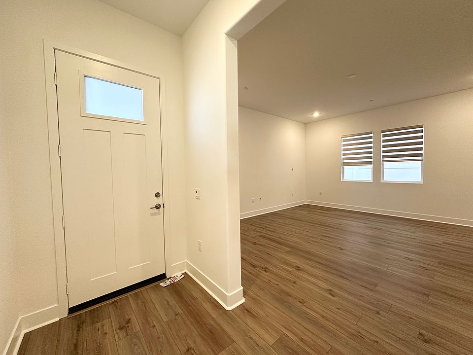 Next Gen Living / mother-in-law entry