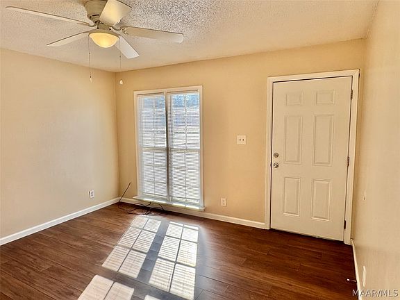 5th image of 641 Groveland Dr