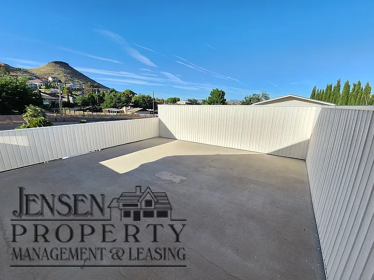 781 N Valley View Dr #1 — Photo 12