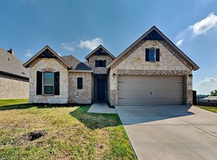 1008 Legacy Oaks, Joshua, TX 76058