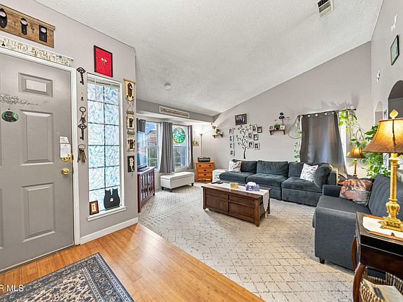 5th image of 37031 La Contempo Ave