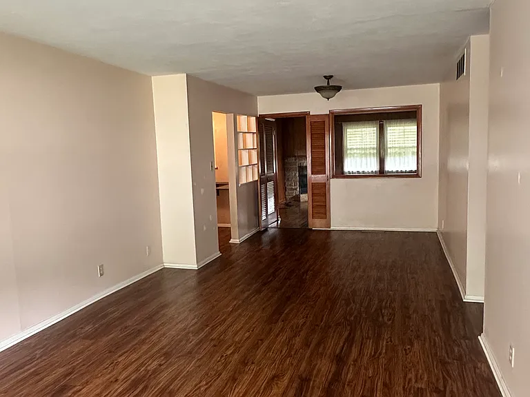1174 Ranchland Dr — Photo 16
