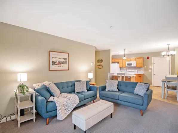 65 Fordway Extension #204, Derry, NH 03038