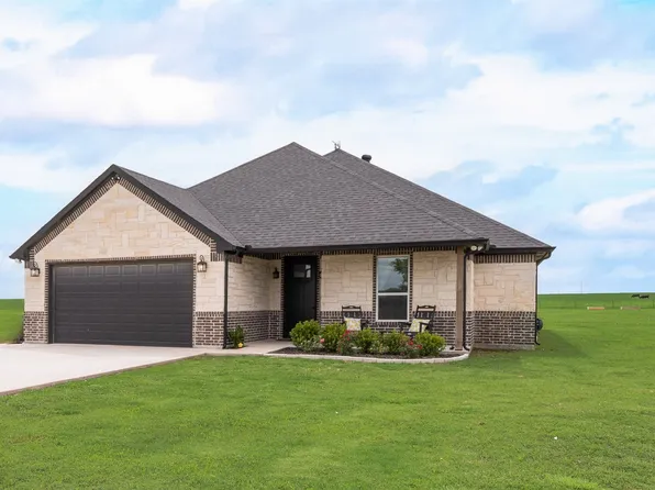 95 County Road 381, Era, TX 76238