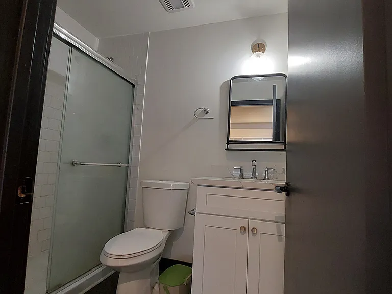 4286 45th St #10 — Photo 3