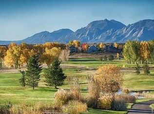 6686 Fairways Dr, Niwot, CO 80503