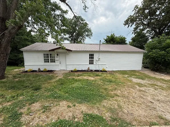 1001 N 14th St, Poplar Bluff, MO 63901