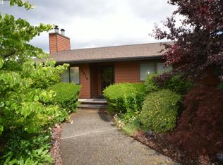 2515 E 16th St, The Dalles, OR 97058