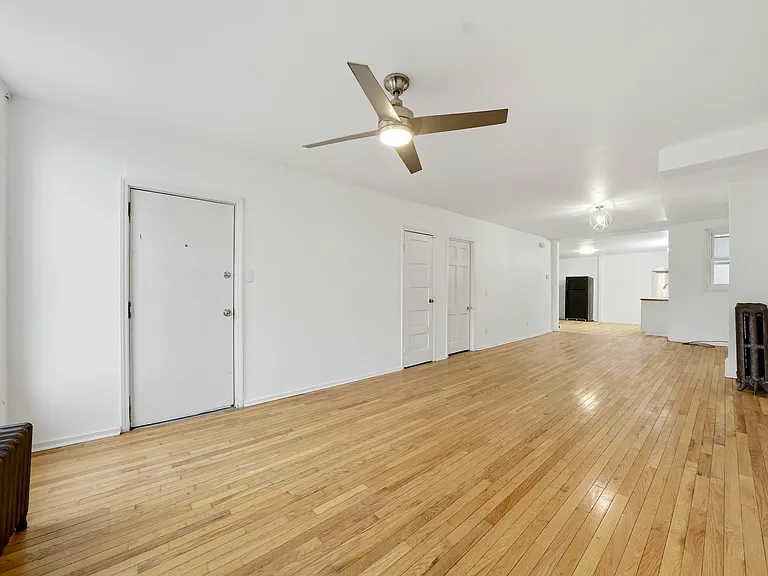 49 Trinity Pl #1 — Photo 10