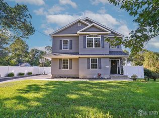 1718 W 4th St, Piscataway, NJ 08854