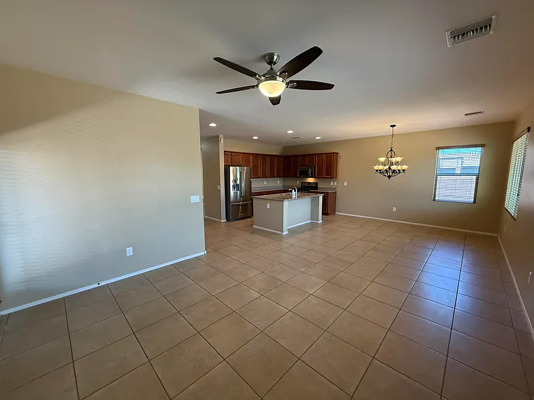 1147 E Empire Canyon Ln — Photo 23