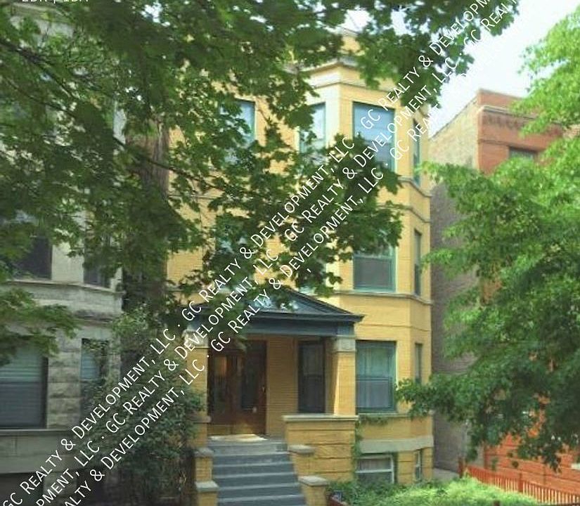 1st image of 1306 W Cornelia Ave APT 3