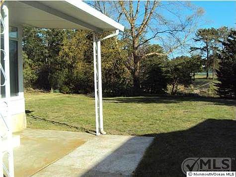 5th image of 45 Chesterfield Ln