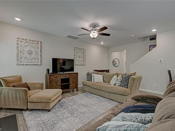 5th image of 4739 Wesmar Ct