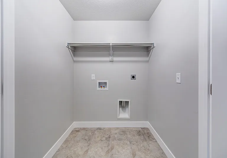 4888 W Pillar Dr — Photo 10
