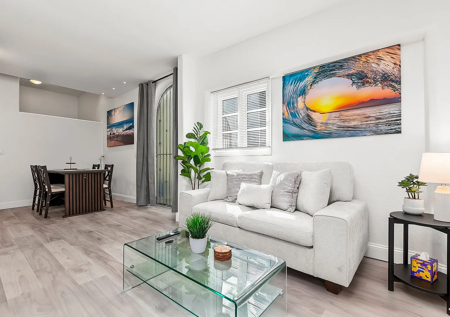 Charming comfy Studio in La Jolla Village! — Photo 4