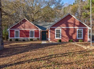 5174 Eagles Nest Ct, Loganville, GA 30052
