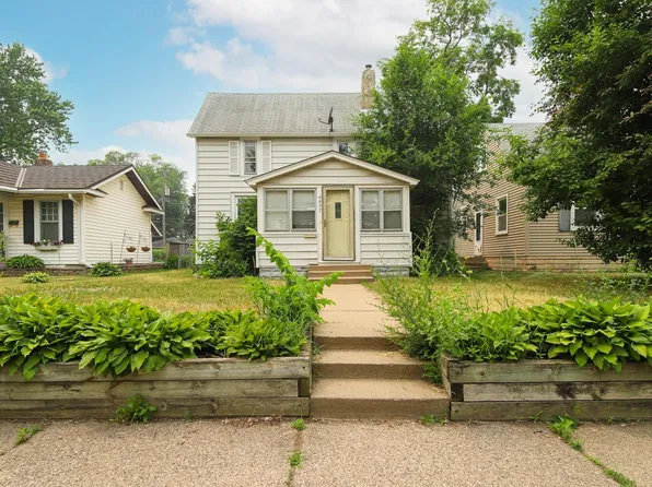 4837 Camden Ave N, Minneapolis, MN 55430