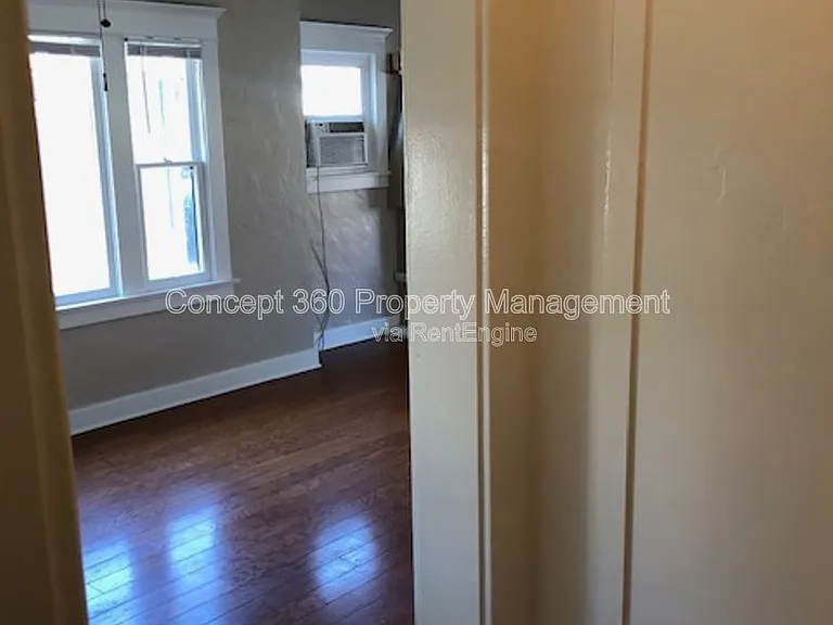 1144 E Appleton St #1 — Photo 27