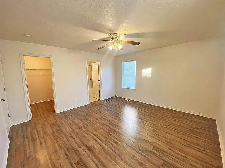 2196 E Revere Way — Photo 7