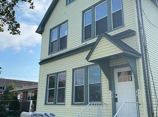 105 W 17th St, Linden, NJ 07036