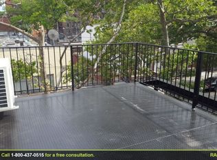6077 Woodbine St #3, Ridgewood, NY 11385