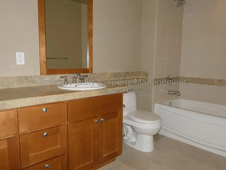 6801 Greenwood Ave N #310 — Photo 7