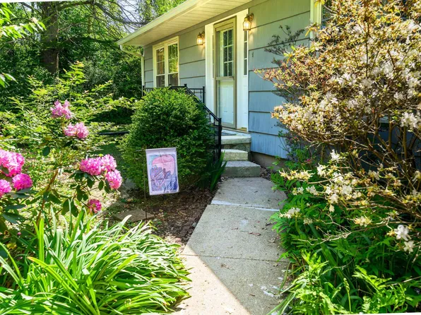 3910 E 10th St, Bloomington, IN 47408