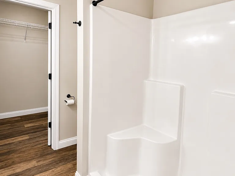101 Breathitt Ave #210 — Photo 5