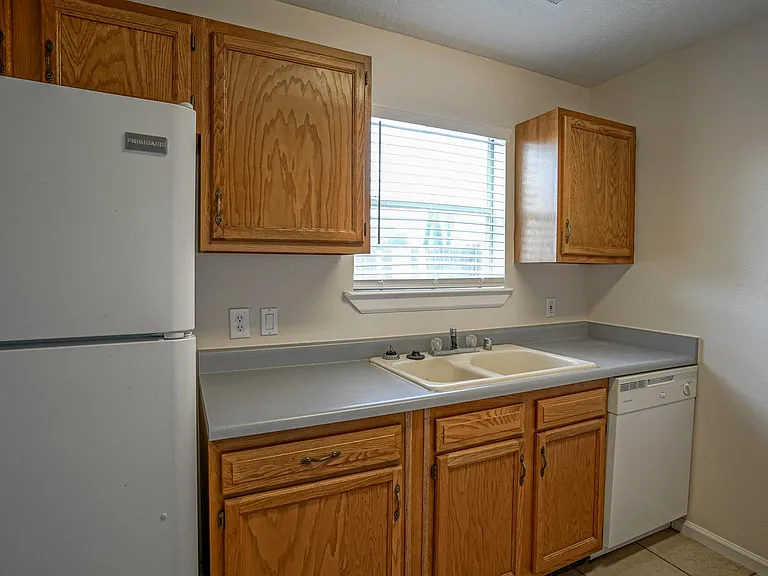 5004 Plateau Ln NW — Photo 11