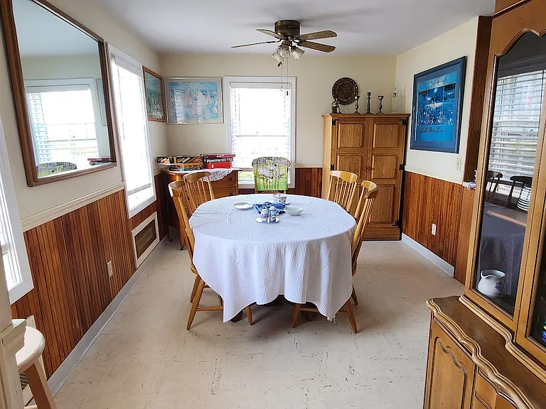 40 Rockport Rd — Photo 9