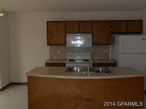 3rd image of 1123 Brownlea Drive #A