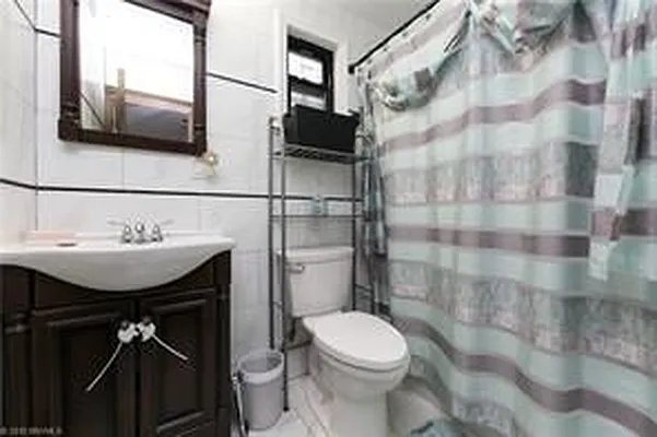 Sold by Remax Real Estate Professionals | media 4